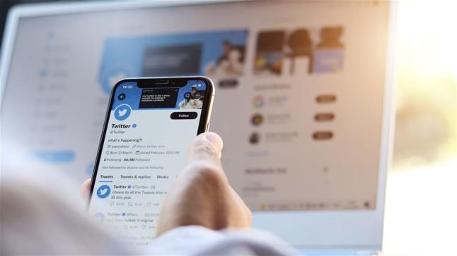 إيلون ماسك في ورطة بسبب تسريح جماعي في شركة تويتر