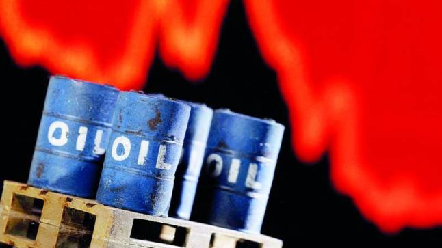 خام برنت يصل إلى أقل من 92 دولارًا.. توتر بسبب استمرار انخفاض اسعار النفط