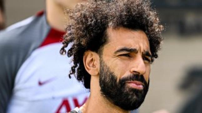 إعلامي مصري: محمد صلاح لو كان فضل هنا كان فتح صالون حلاقة