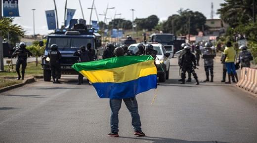 تفاصيل الانقلاب العسكري في الجابون
