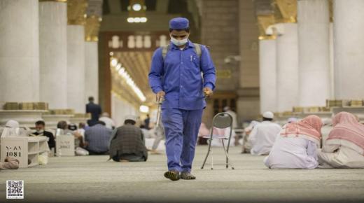 استعدادات مكثفة لصلاة عيد الفطر في المسجد النبوي